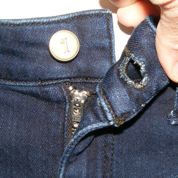 PILCRO/ANTHRO Jean Shorts, 27, Stet, Rolled Cuffs, Zipper fly, Pockets, Blue - Picture 5 of 11